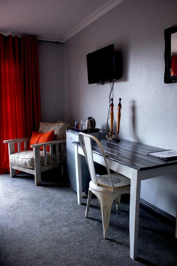 Koru Guesthouse Pretoria Luaran gambar