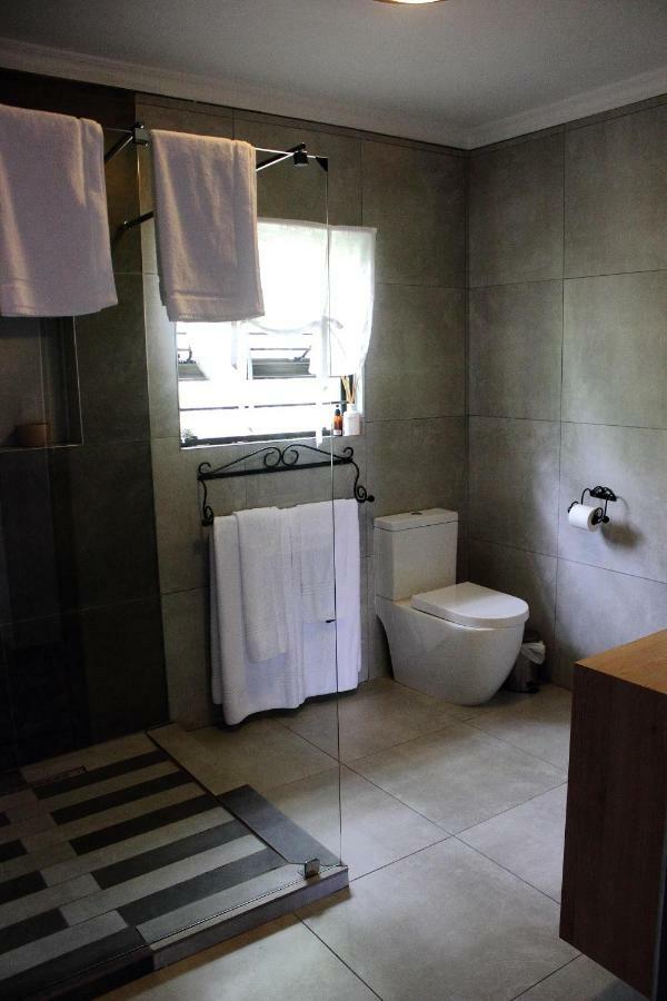 Koru Guesthouse Pretoria Luaran gambar